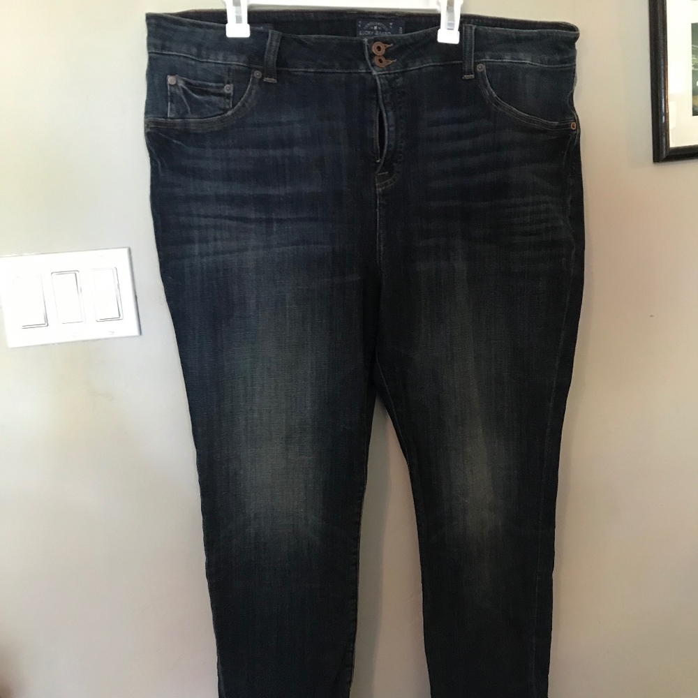 LUCKY BRAND plus size Jeans!